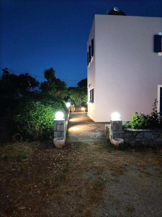 Villa Vretti'S House Fratsia Exterior foto